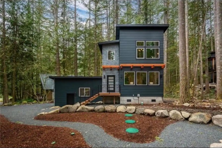 Cabin in USA, Mount Baker