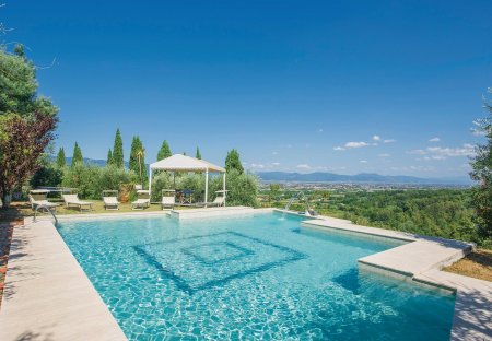 Villa in Pistoia, Italy
