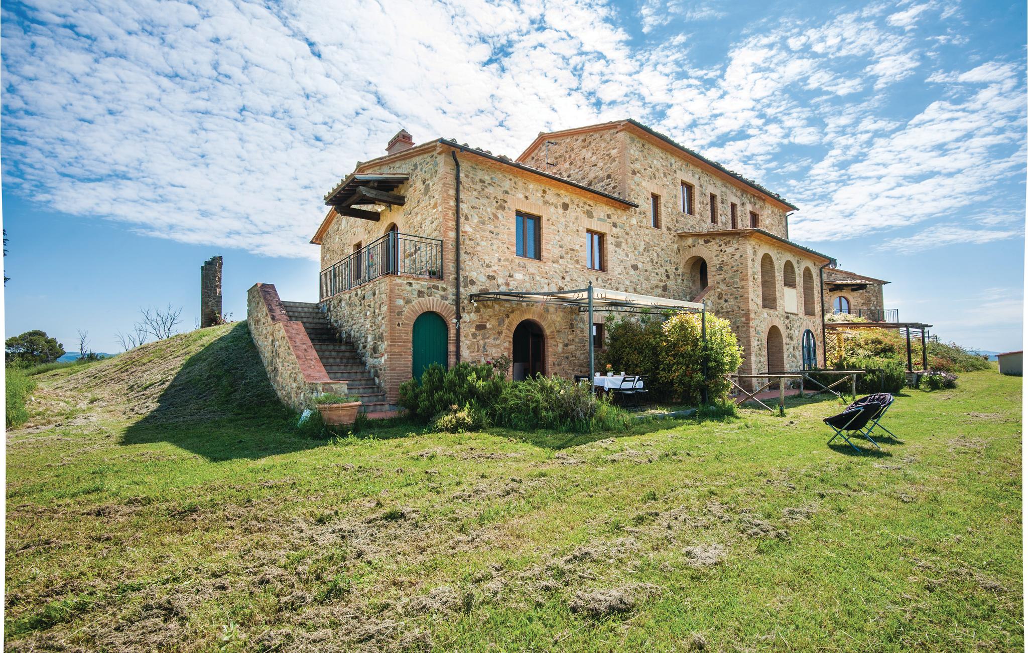 Picture of villa