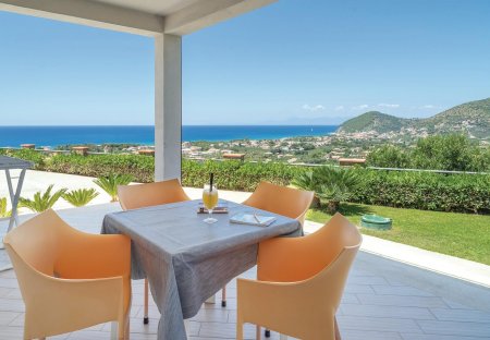 Apartment in Santa Maria di Castellabate, Italy