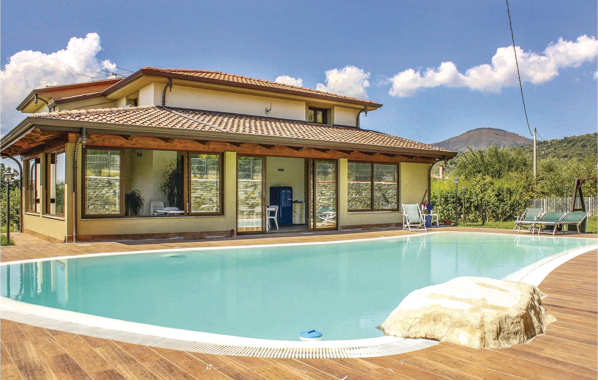 Picture of villa