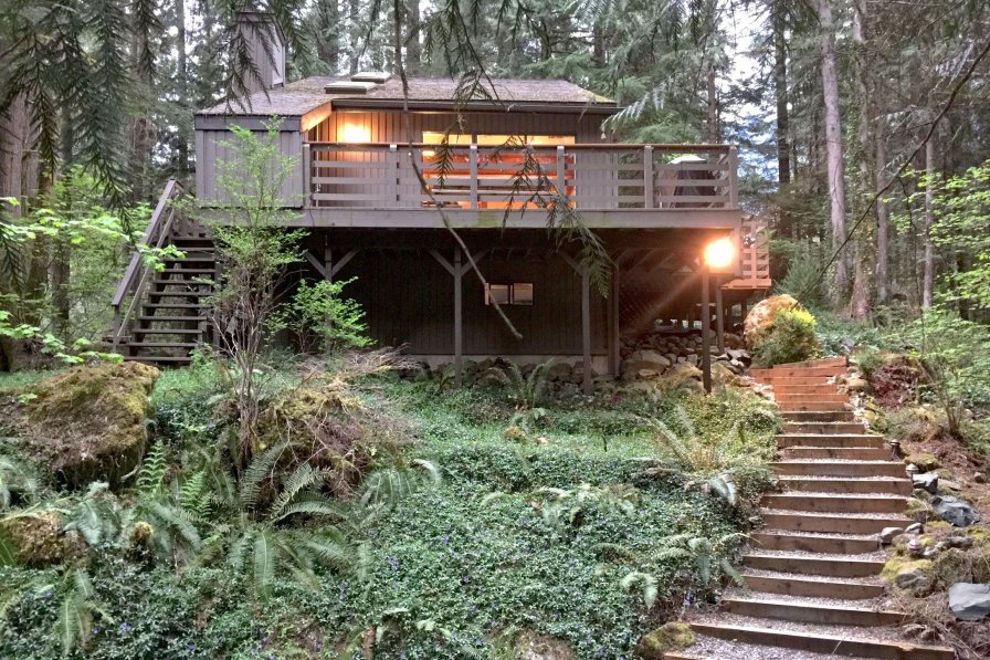 Cabin in USA, Washington