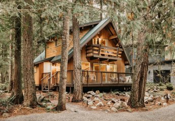 Cabin in USA, Washington