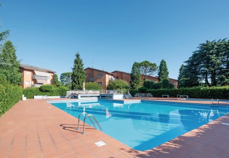 Apartment in Peschiera del Garda, Italy