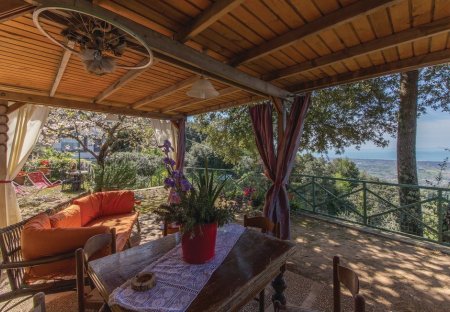 Studio Apartment in Pietrasanta, Italy