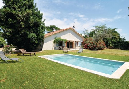 Villa in Sambuc, the South of France
