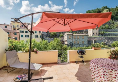 Apartment in Varese Ligure, Italy