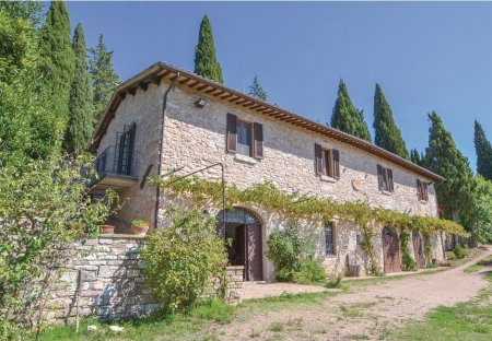 Apartment in Assisi, Italy