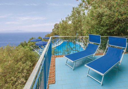 Apartment in Vico Equense, Italy