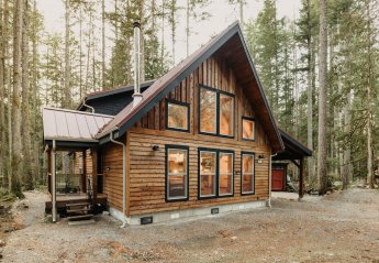 Cabin in USA, Washington