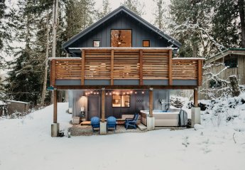 Cabin in USA, Washington