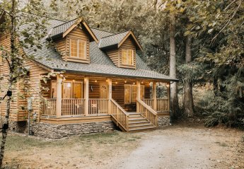 Cabin in USA, Washington