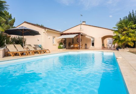 Villa in La Catte, France