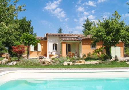 Villa in Saint-Cézaire-sur-Siagne, the South of France