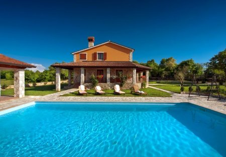 Villa in Vrećari, Croatia