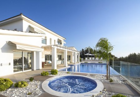 Villa in Kissonerga, Cyprus