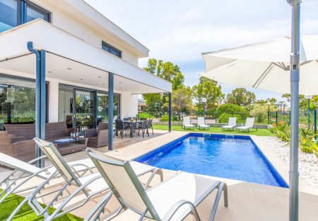 Villa in Playa de Muro, Majorca