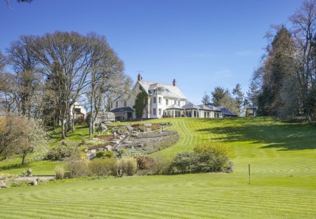 Chateau in Chagford, England