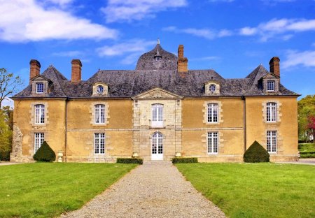 Chateau in Poligné, France
