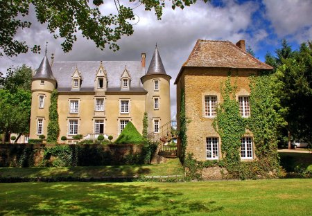 Chateau in Lombron, France
