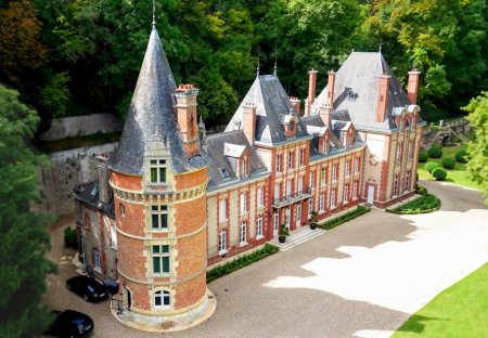 Chateau in Bazincourt-sur-Epte, France