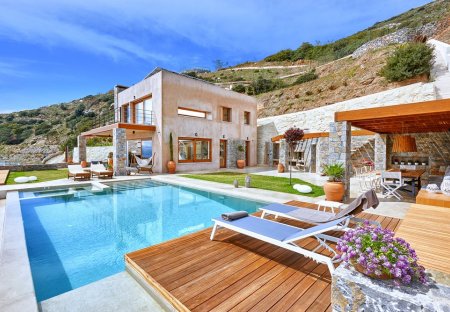 Villa in Heraklion region, Crete