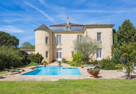 Chateau in Fontet, France