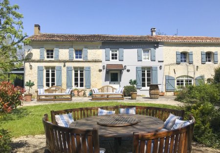 Villa in Courcerac, France