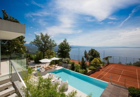 Villa in Bregi, Croatia