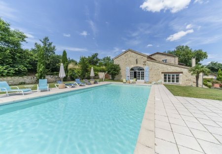 Villa in Béraut, the South of France