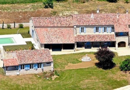 Villa in Béraut, the South of France