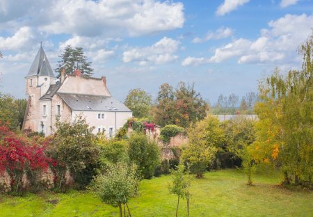Chateau in Villeloin-Coulangé, France