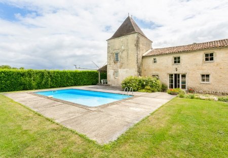 Villa in Belluire, France