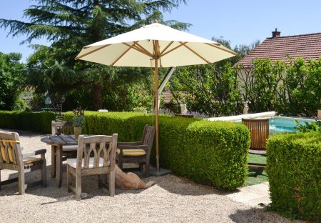 Villa in Pressigny, France