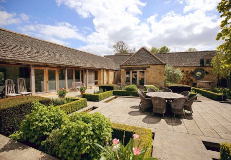 Cottage in Temple Guiting, England