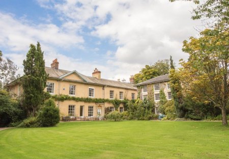 Chateau in Wellington, England