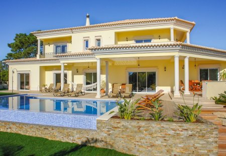 Villa in Morgadinho, Algarve