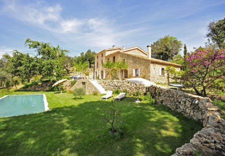 Villa in Le Plan-de-la-Tour, the South of France