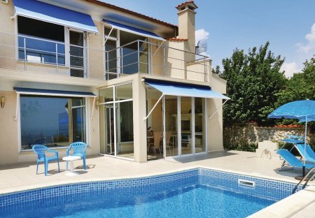 Villa in Momchil, Bulgaria: