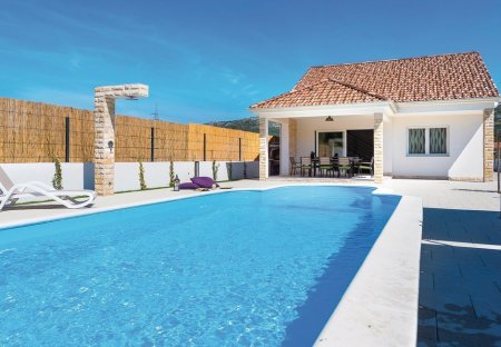 Villa in Dubrava Kod Šibenika, Croatia