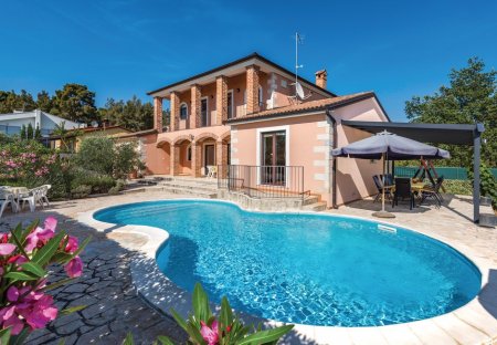 Villa in Višnjan, Croatia