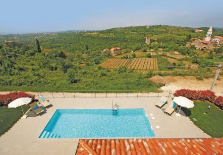 Villa in Momjan, Croatia: --