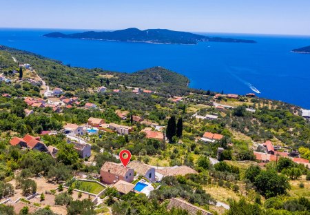Villa in Brsečine, Croatia