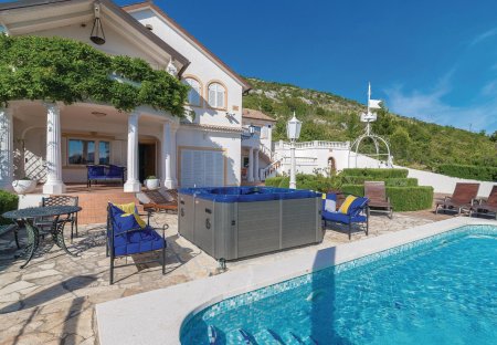 Villa in Seline, Croatia