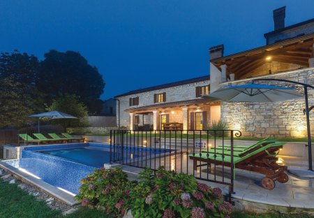 Villa in Jakovici, Croatia