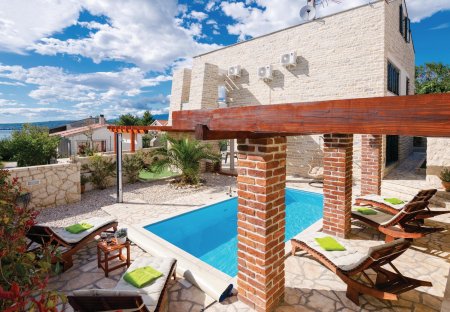 Villa in Novigrad (Zadar), Croatia