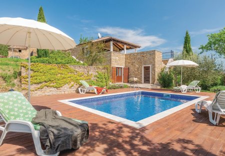 Villa in Bartolići, Croatia