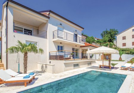 Villa in Bregi, Croatia