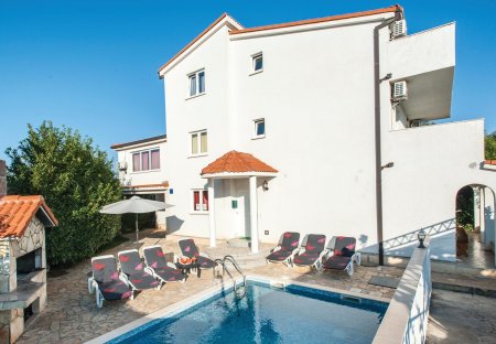 Villa in Stivašnica, Croatia