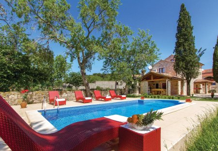 Villa in Manjadvorci, Croatia